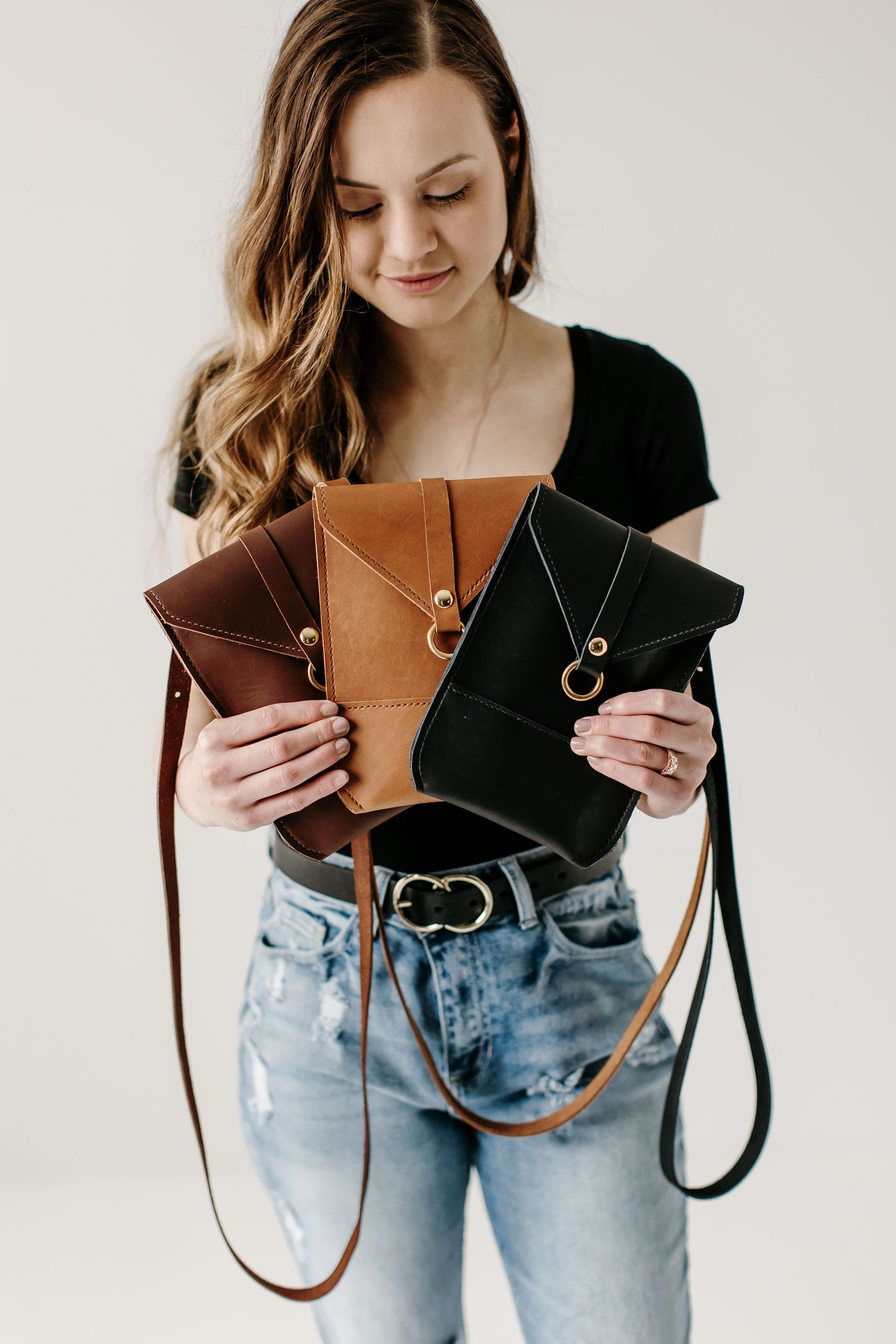 The Postal Crossbody is available in 4 beautiful leather colors.